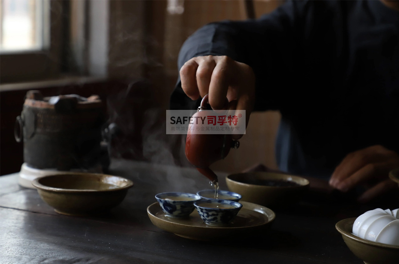 “圍爐煮茶”為什么火？年輕人追捧是有原因的-司孚特圍爐茶桌(圖3)