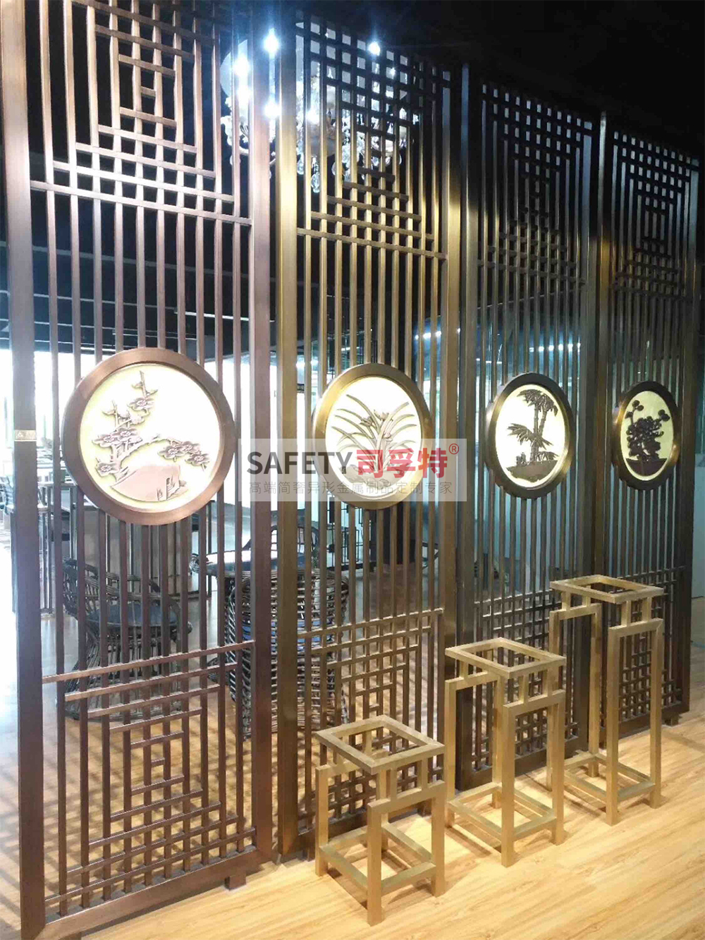 不銹鋼屏風隔斷有哪些特點[司孚特金屬屏風，不銹鋼屏風](圖4)